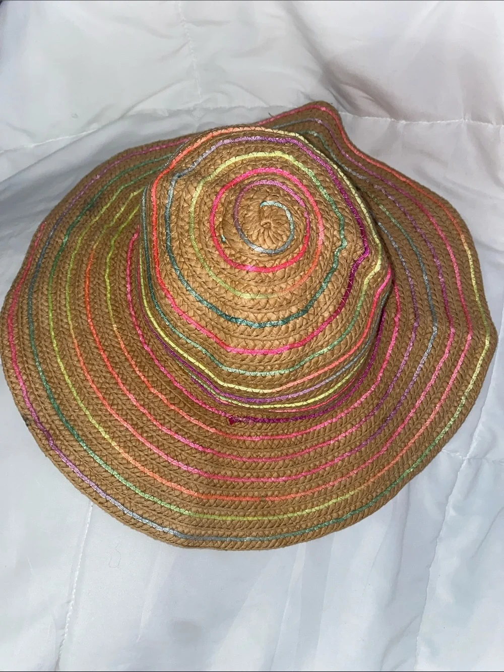 Betsy Johnston Paper Yarn Straw Hat OS bright summer colors floppy hat packable